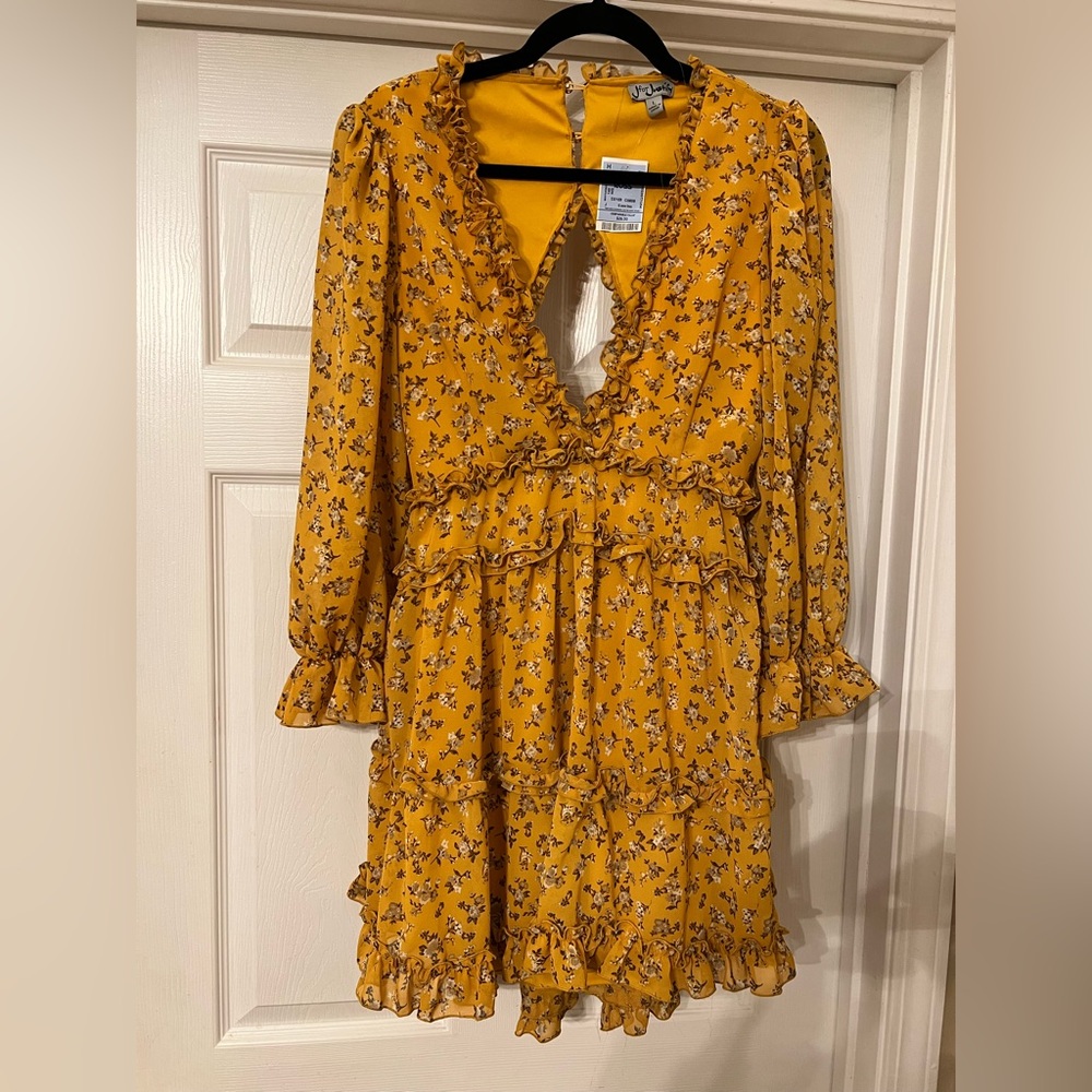 Mustard Floral Long Sleeve Open back ruffle edge Size LARGE Dress NWT